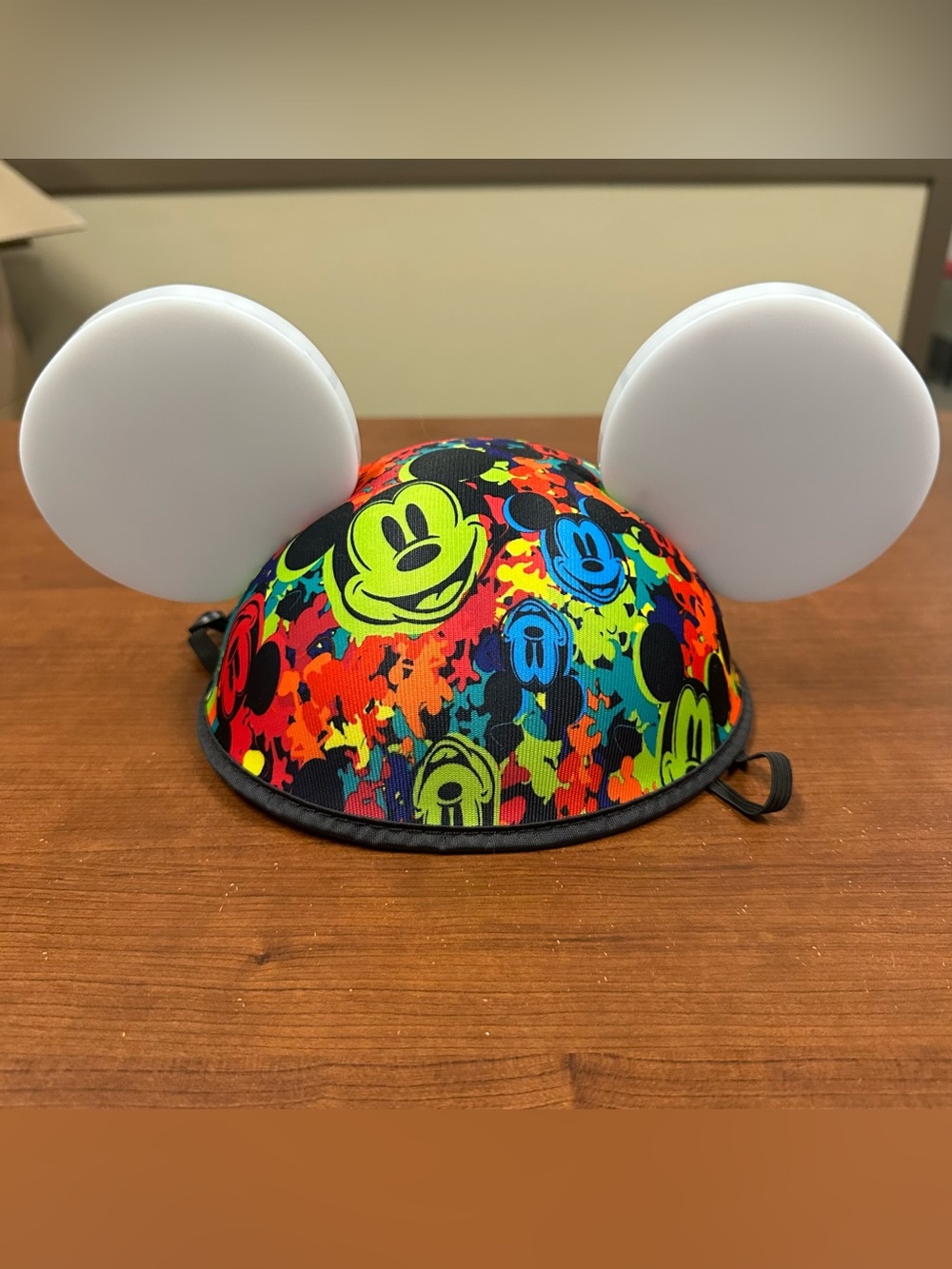 Disney Parks Glow With The Show light-up Ear Hat NWT Mickey Mouse colorful